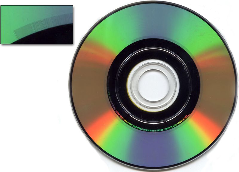 File:DVD showing CBA in detail - on the innerring is the IFPI.jpg
