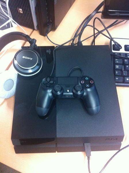 File:PS4-ready-for-use.jpg
